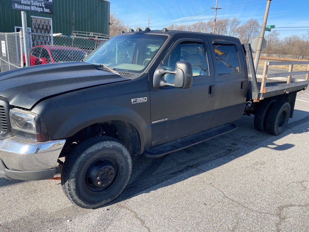 2002 Ford F-350 Image 3