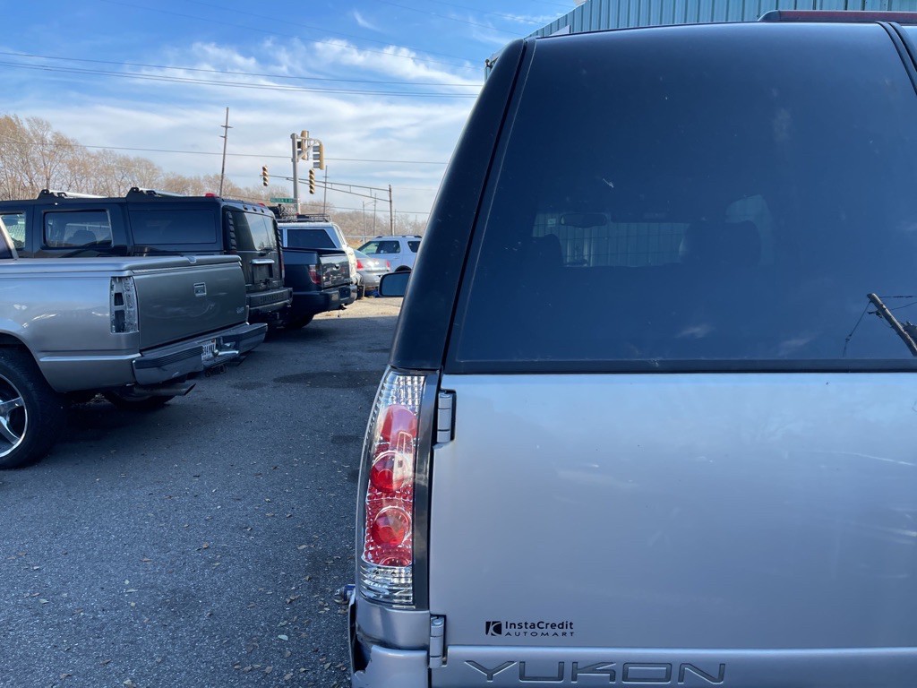 2000 GMC Yukon Image 4
