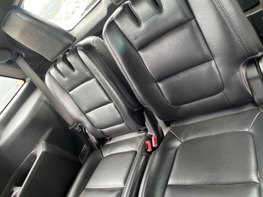 2012 Ford Explorer Image 12