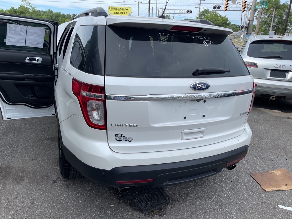 2012 Ford Explorer Image 13