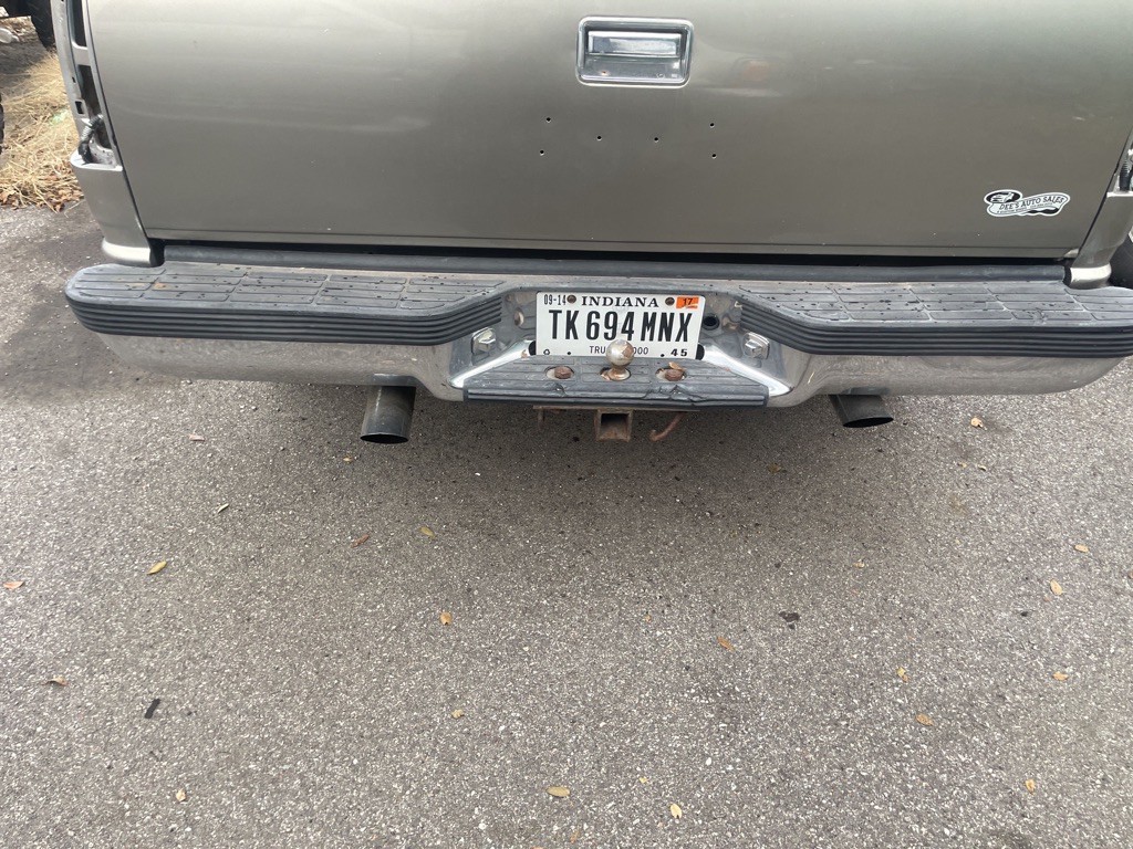 1988 Chevrolet C/K Image 2