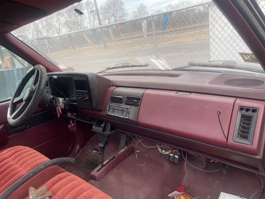 1988 Chevrolet C/K Image 6