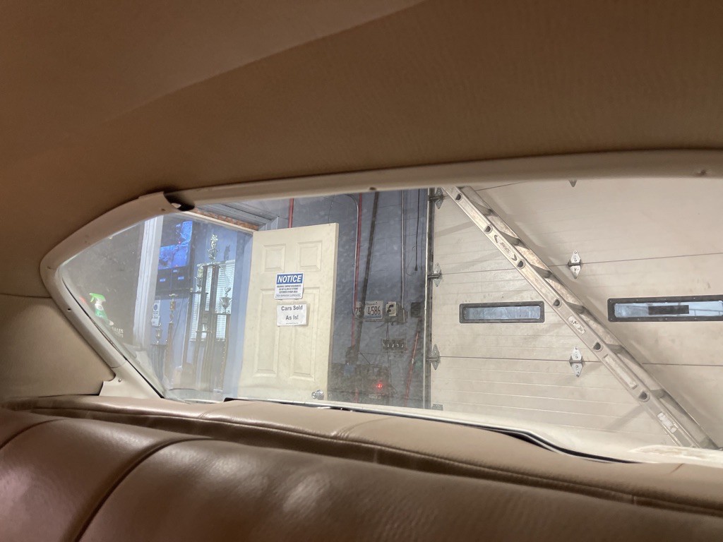 1988 Chevrolet C/K Image 20