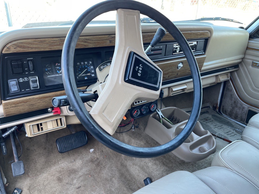 1991 Jeep Grand Cherokee Image 10