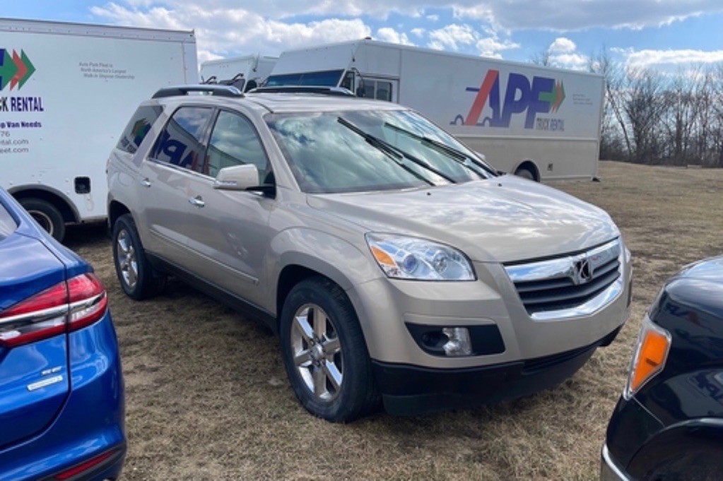 2007 Saturn Outlook Image 2