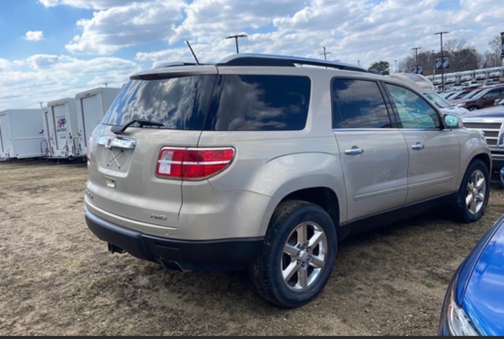 2007 Saturn Outlook Image 3