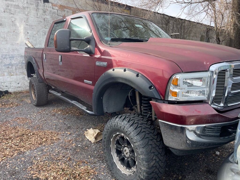 2005 Ford F-250 Image 3