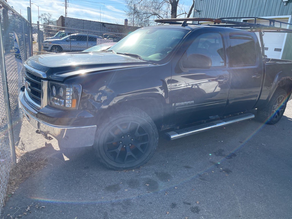 2009 GMC Sierra Image 1
