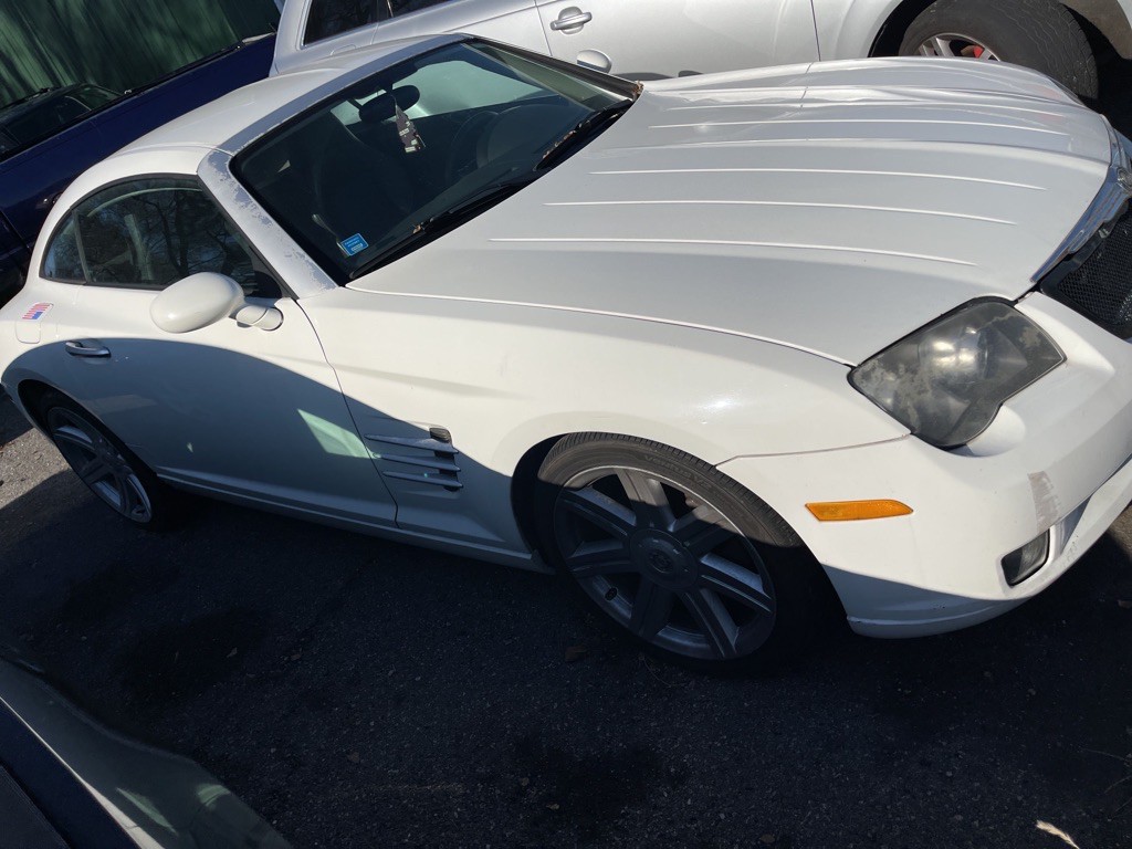 2005 Chrysler Crossfire Image 4