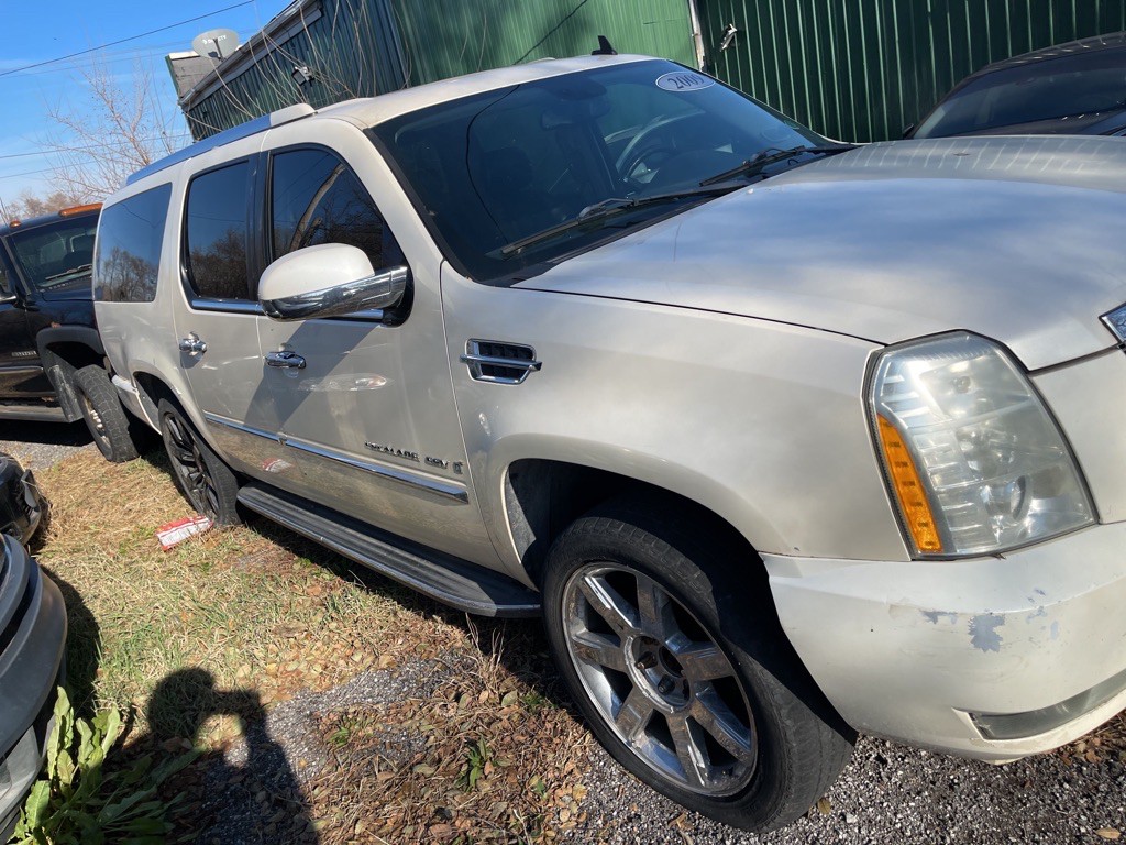 2008 Cadillac Escalade Image 4