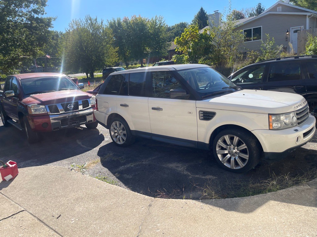 2009 Land Rover Range Rover Sport Image 1