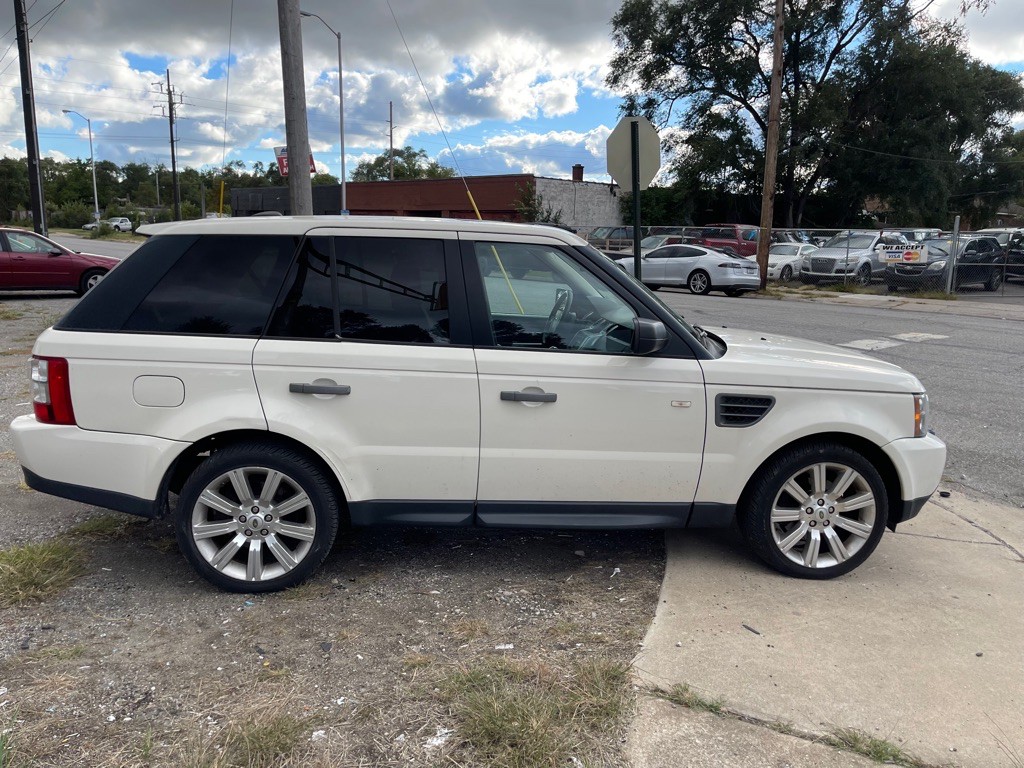 2009 Land Rover Range Rover Sport Image 2