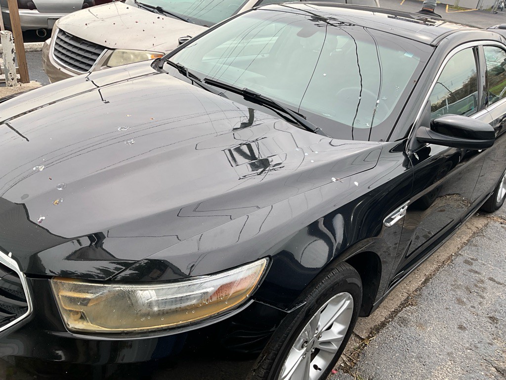2017 Ford Taurus SEL