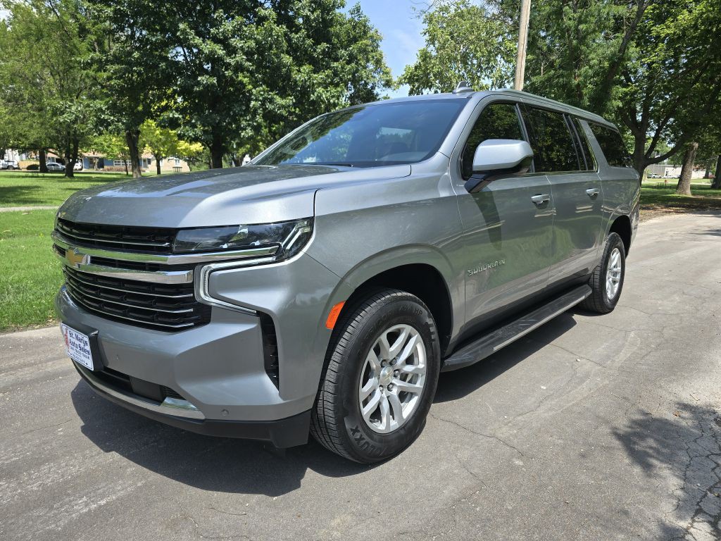 2023 Chevrolet Suburban Image 1