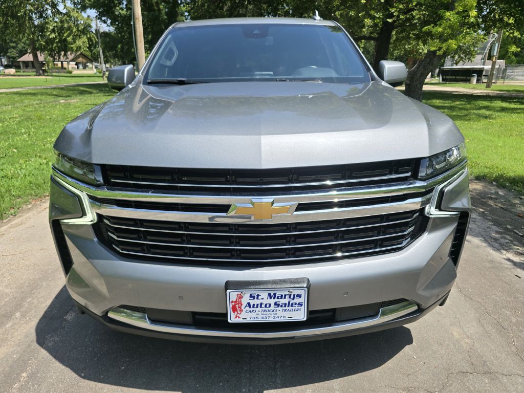 2023 Chevrolet Suburban Image 5