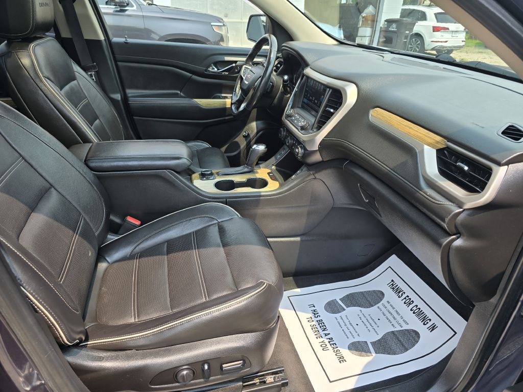 2019 GMC Acadia Image 11