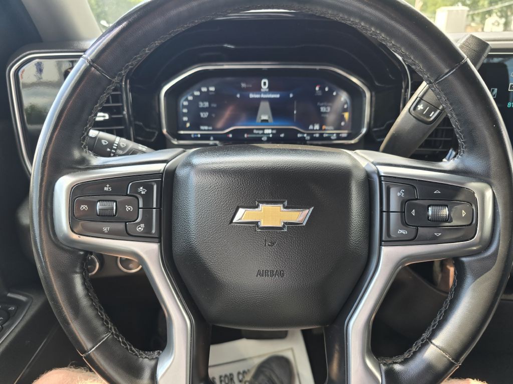 2023 Chevrolet Silverado 1500 Image 9
