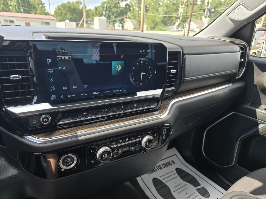 2023 Chevrolet Silverado 1500 Image 10