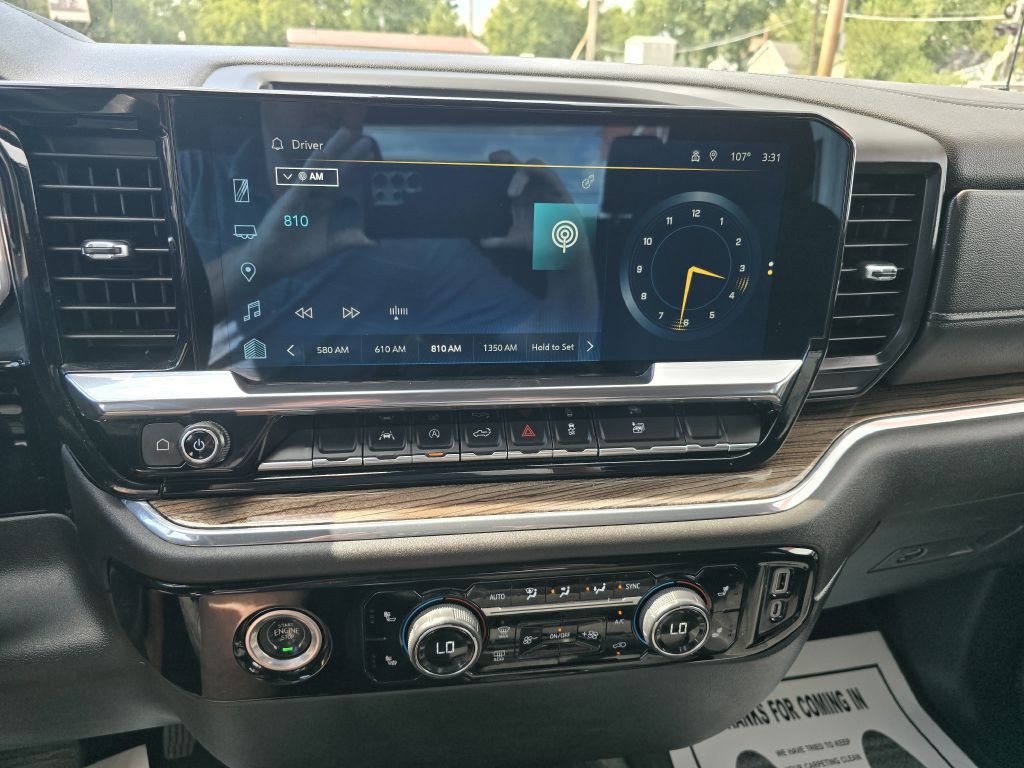 2023 Chevrolet Silverado 1500 Image 11