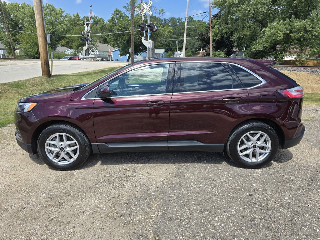 2024 Ford Edge Image 2