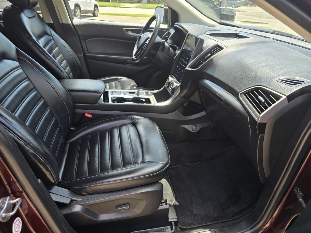 2024 Ford Edge Image 10