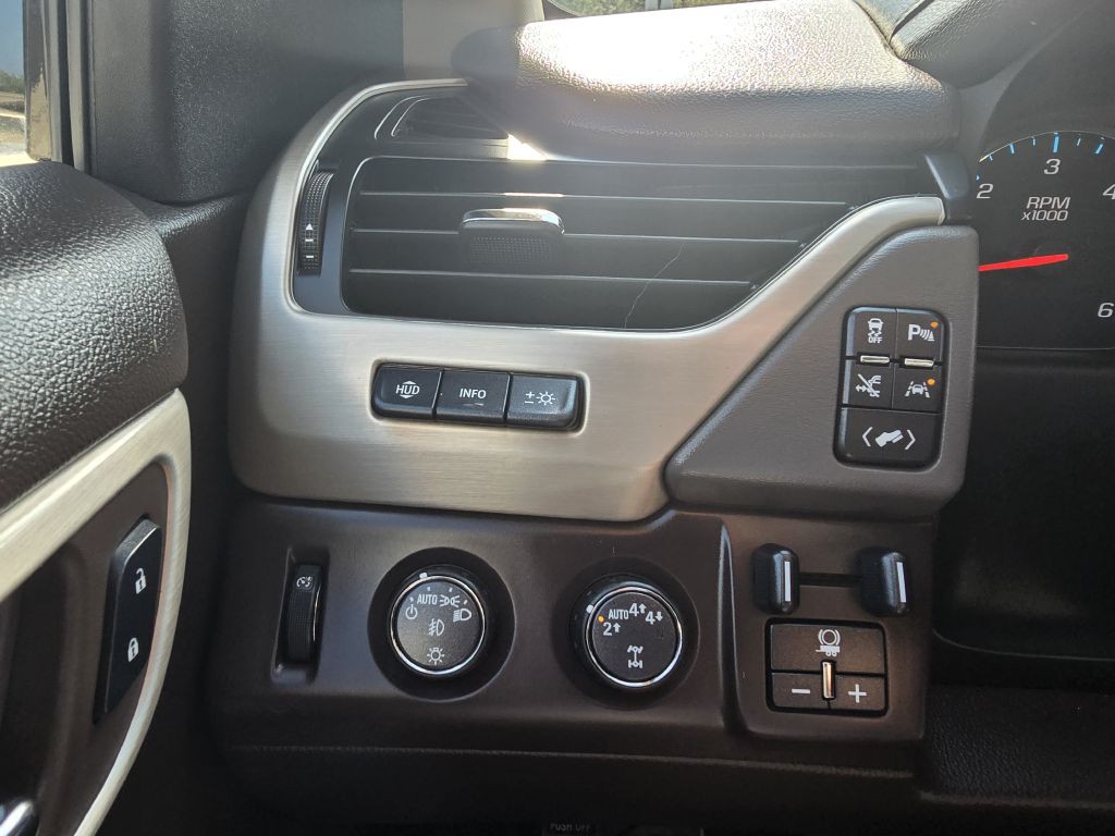 2019 GMC Yukon Image 12