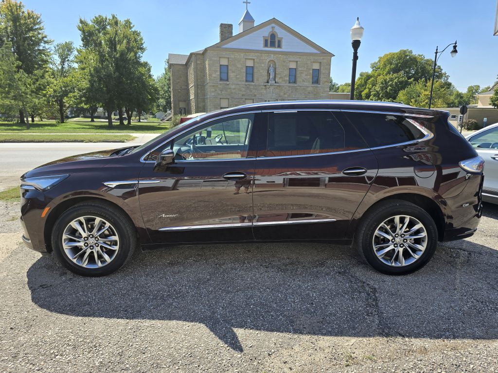 2023 Buick Enclave Image 3