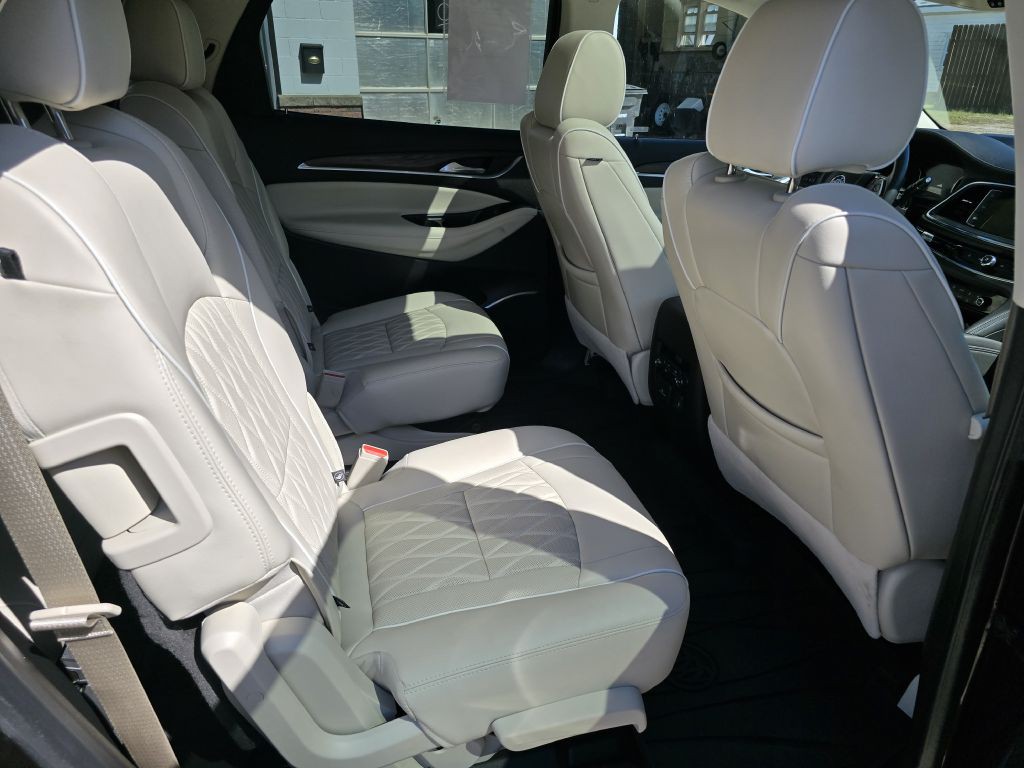 2023 Buick Enclave Image 10
