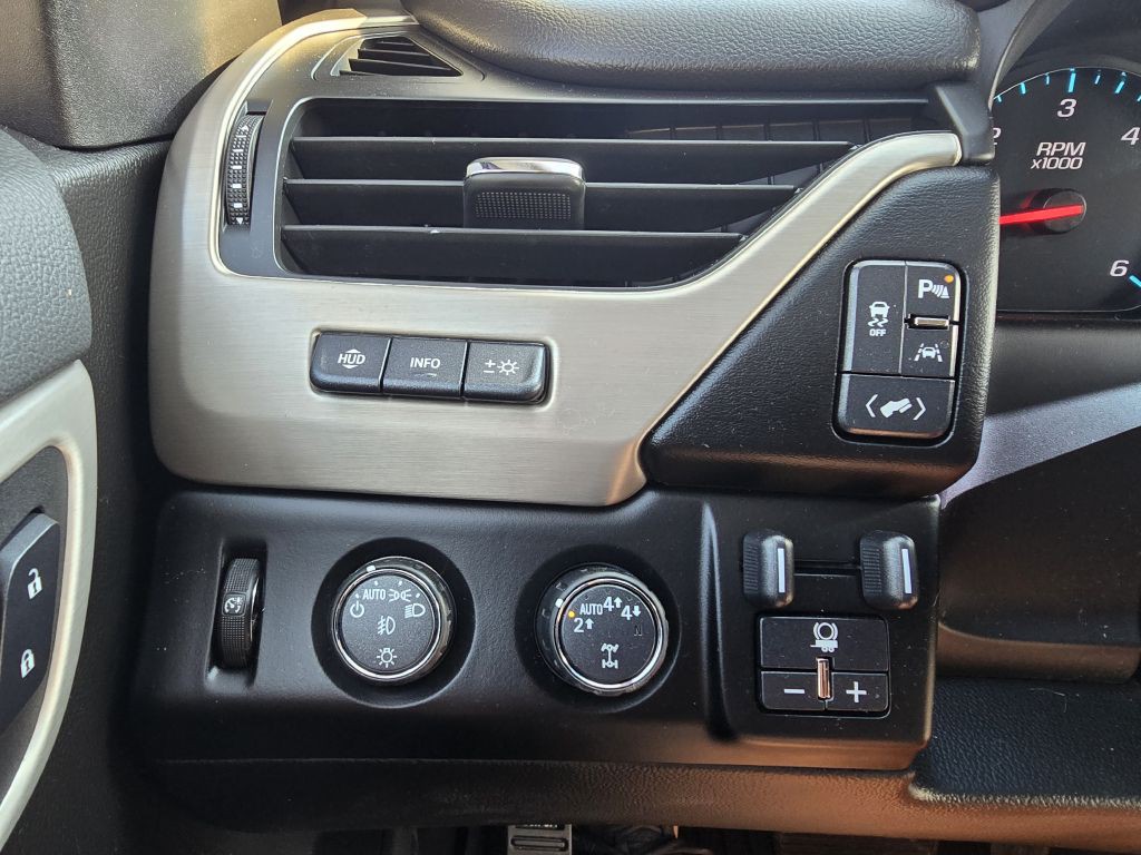 2019 GMC Yukon Image 13