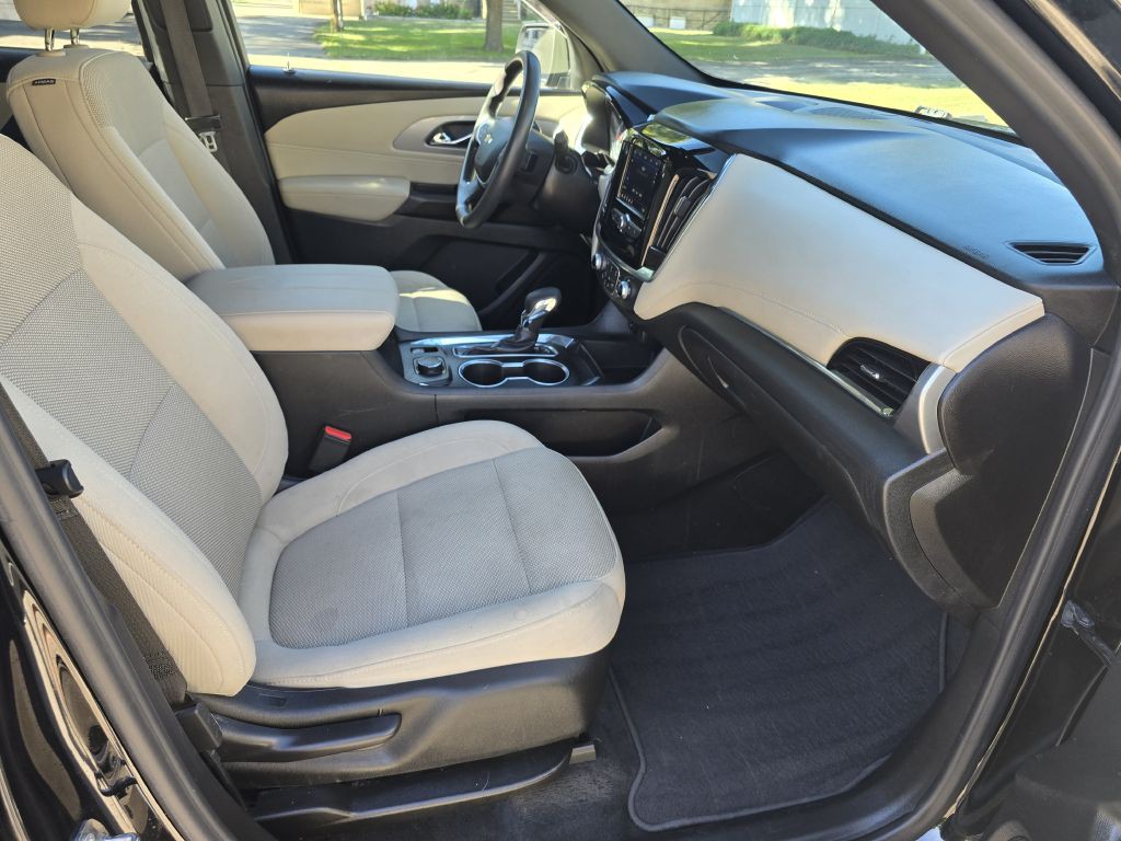 2022 Chevrolet Traverse Image 10