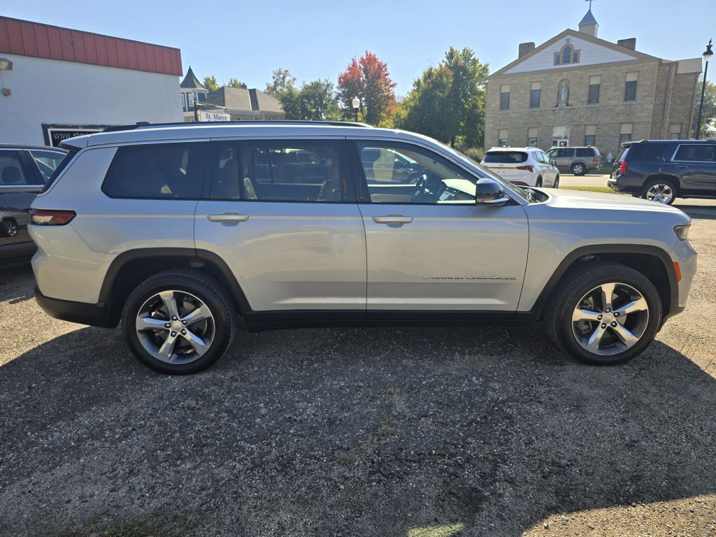 2022 Jeep Grand Cherokee Image 4