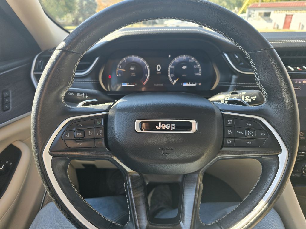 2022 Jeep Grand Cherokee Image 12