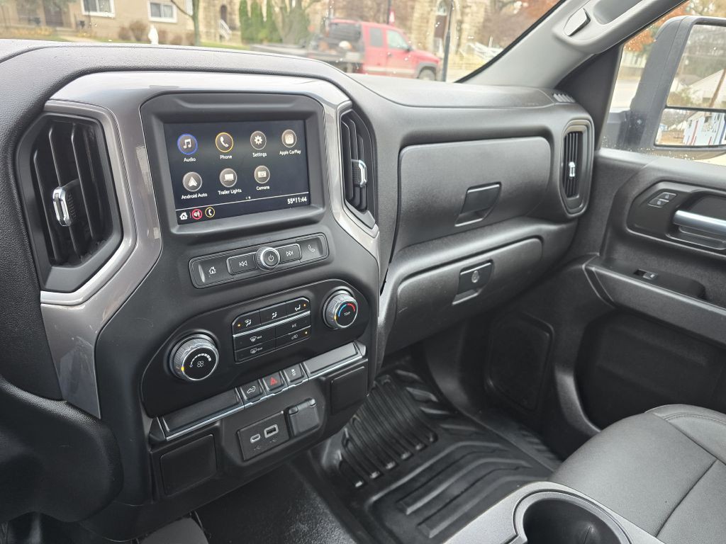 2023 Chevrolet Silverado 1500 Image 12