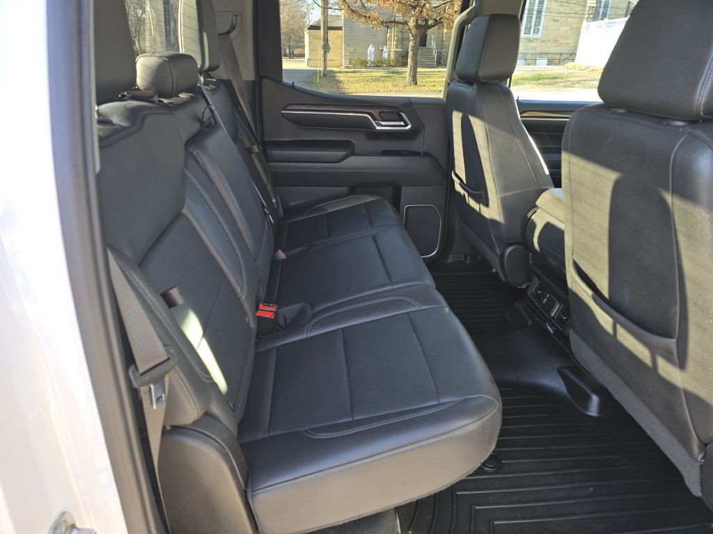 2022 GMC Sierra Image 10