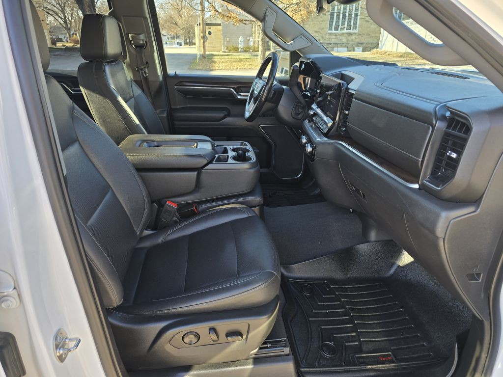 2022 GMC Sierra Image 11