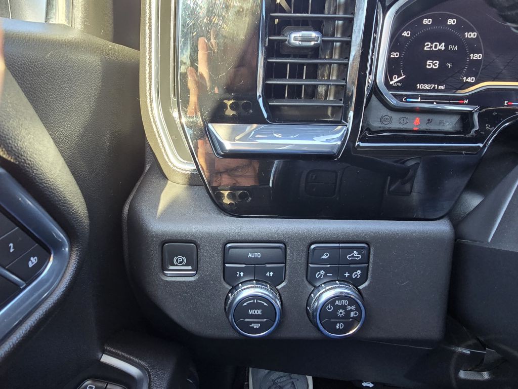 2022 GMC Sierra Image 12