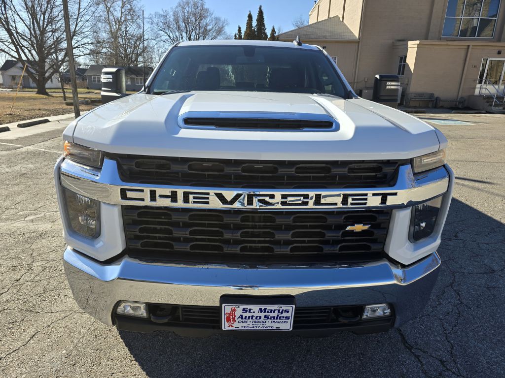2022 Chevrolet Silverado 1500 Image 2