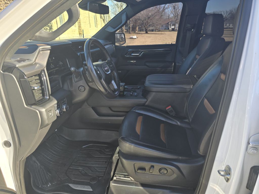 2023 GMC Sierra Image 7