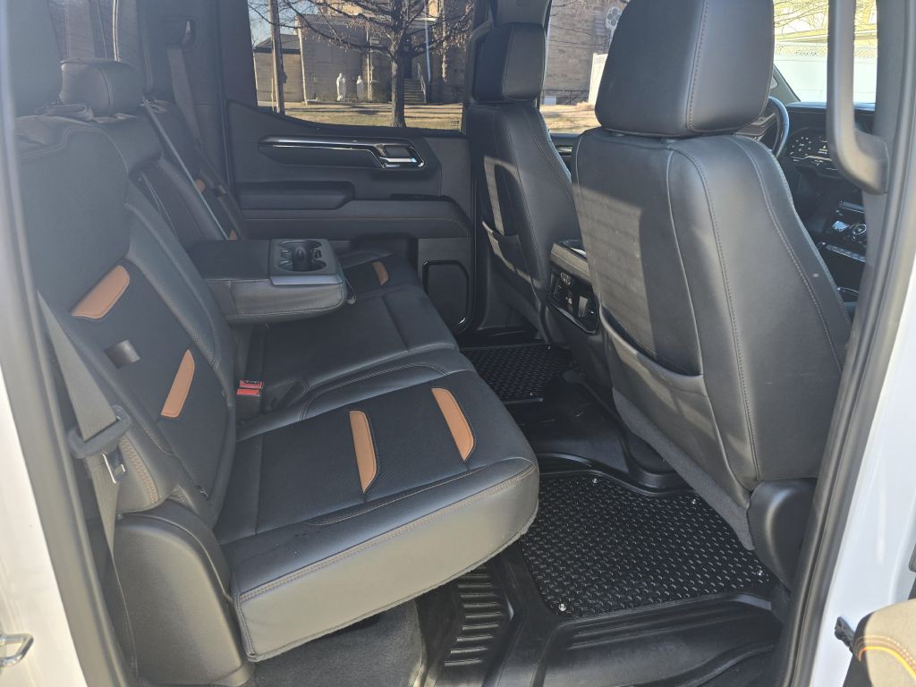 2023 GMC Sierra Image 9