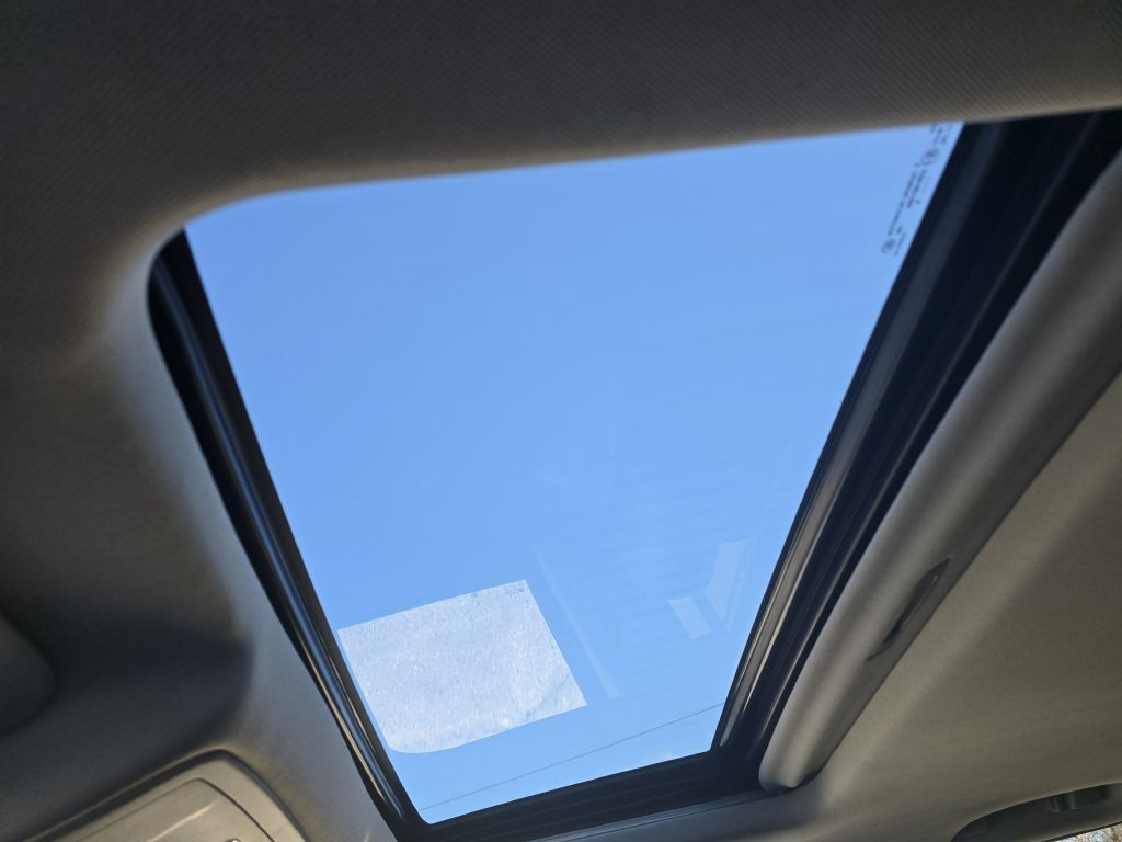 2018 GMC Sierra Image 18