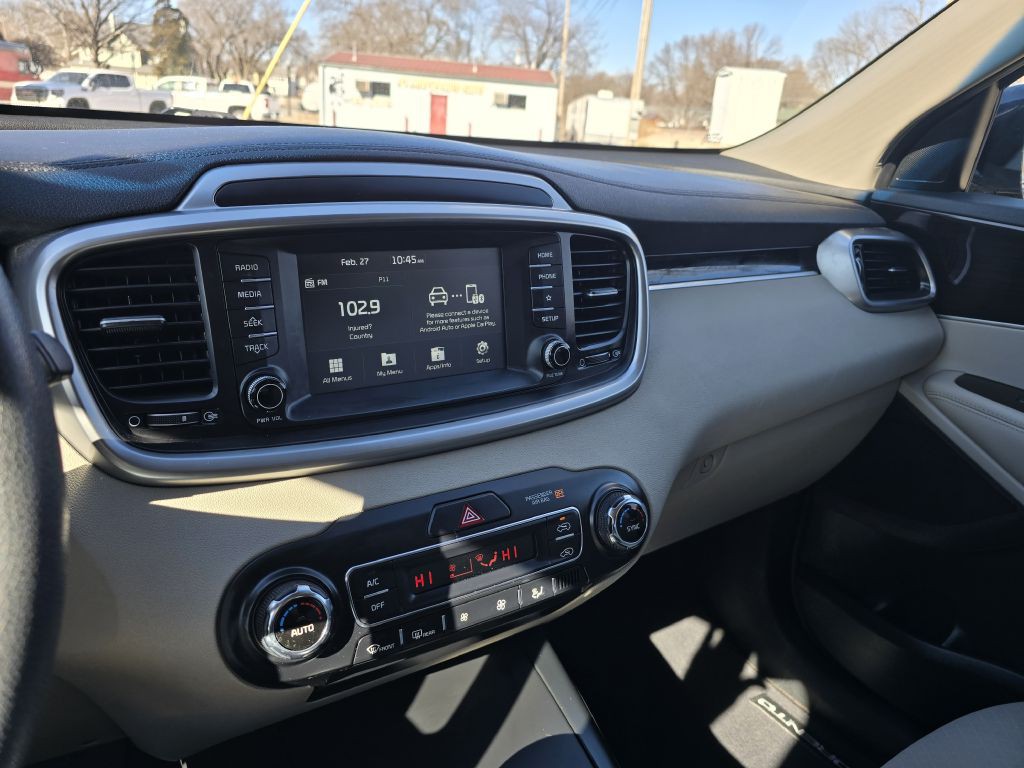 2019 Kia Sorento Image 10