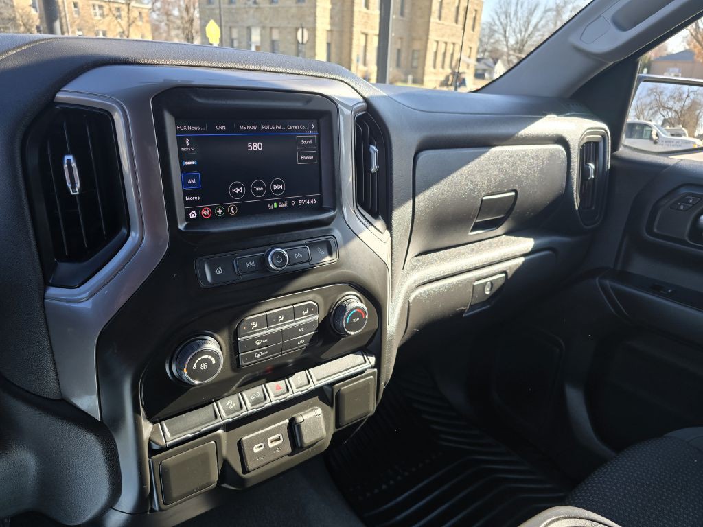 2021 Chevrolet Silverado 1500 Image 12