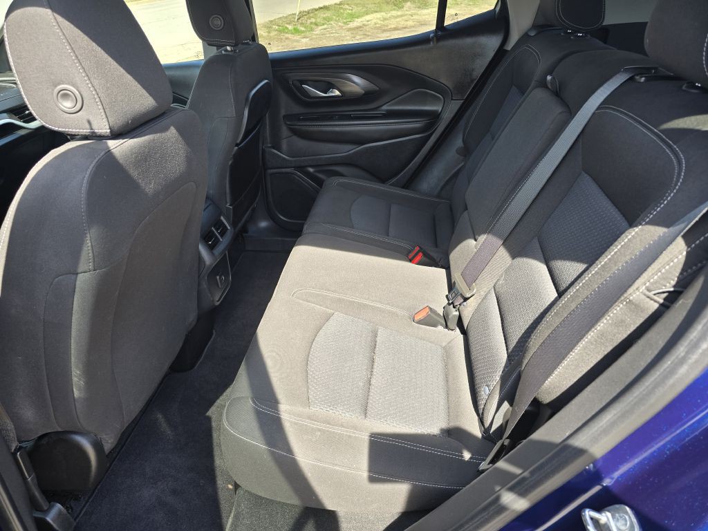 2022 GMC Terrain Image 8