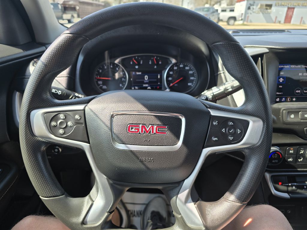 2022 GMC Terrain Image 12