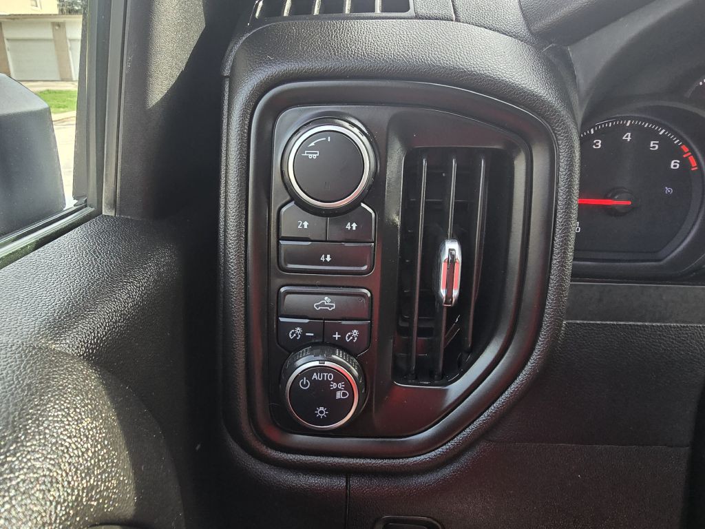 2022 Chevrolet Silverado 1500 Image 11