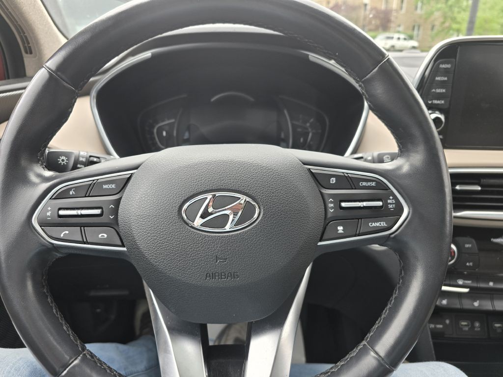 2019 Hyundai Santa Fe Image 10