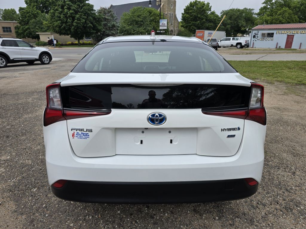 2021 Toyota Prius Image 3