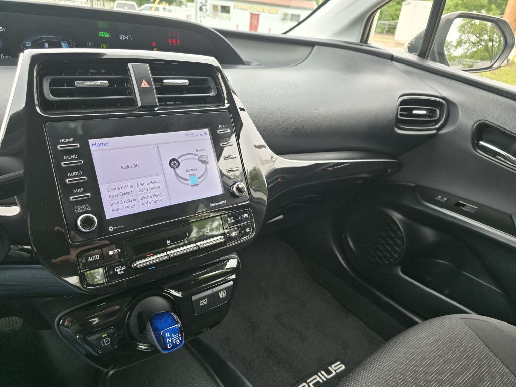 2021 Toyota Prius Image 12