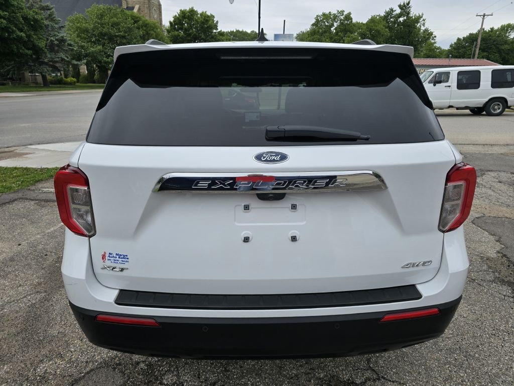 2023 Ford Explorer Image 3