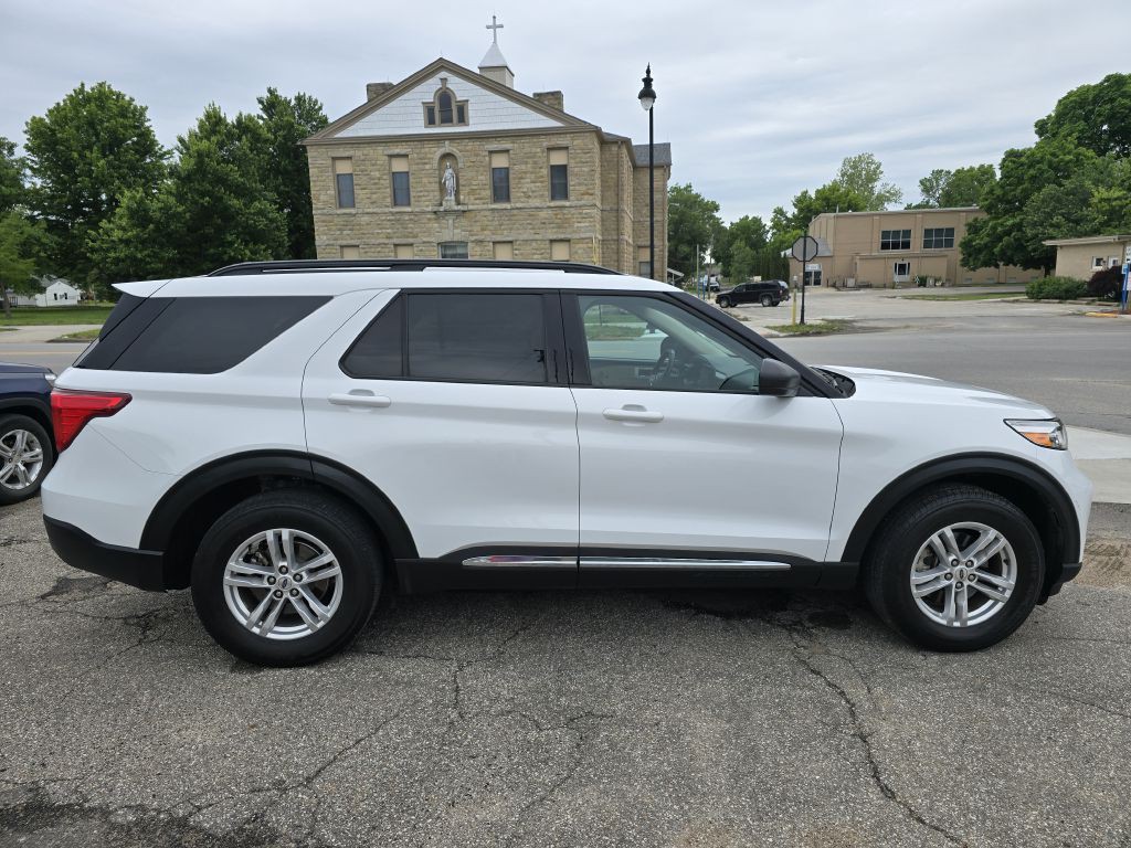 2023 Ford Explorer Image 4